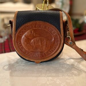 Vintage Dooney & Bourke All Weather Leather Big Duck Bag Crossbody